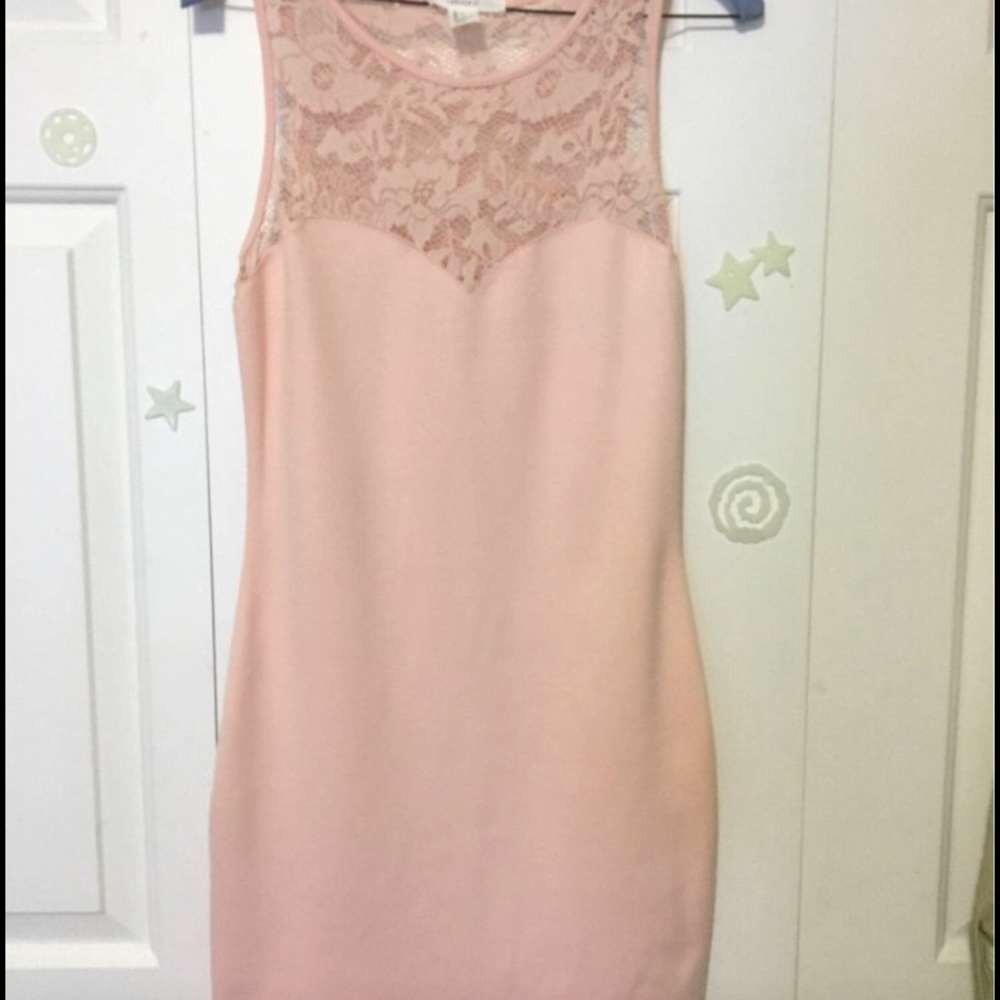 Forever21 pink lace Bodycon Dress